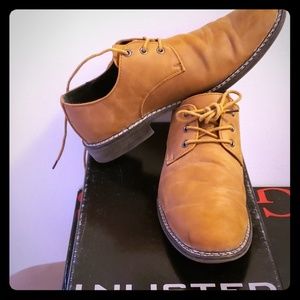 Men's camel colored shoes